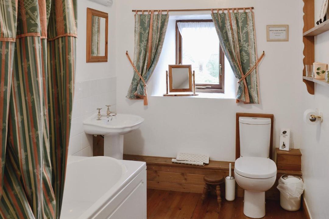 Photo of Others in Thornton Rust