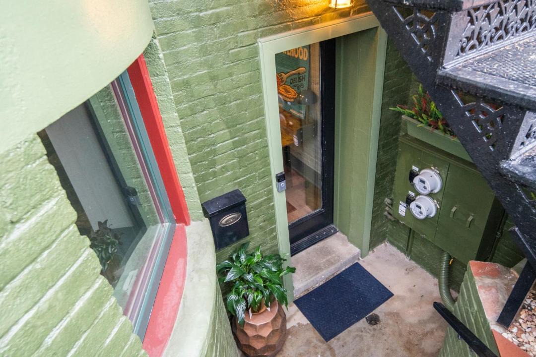 Photo of Patio Balcony in H Street Corridor