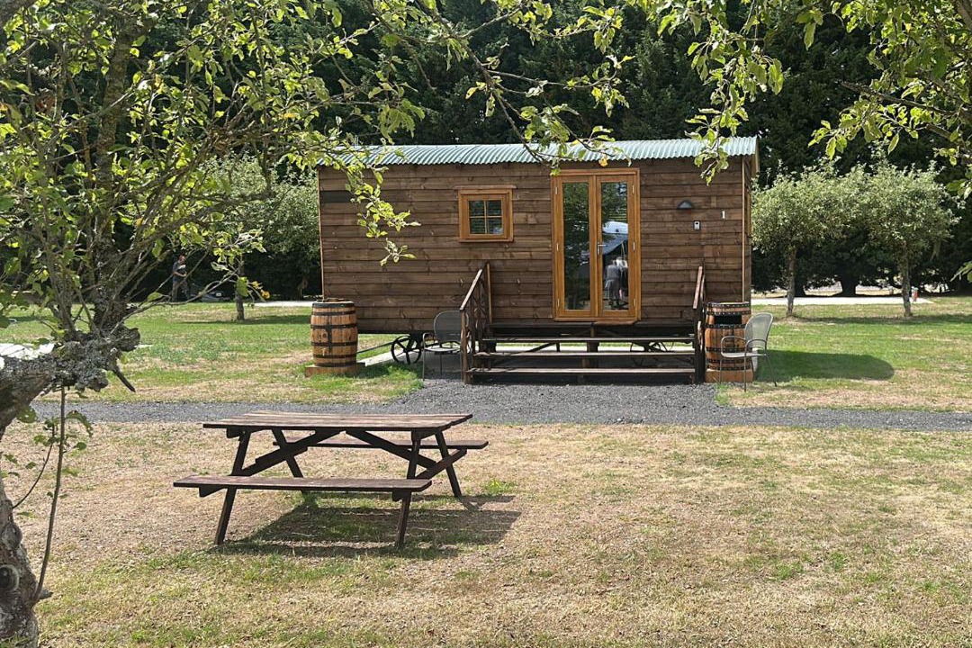 Photo of Others in Snitterfield