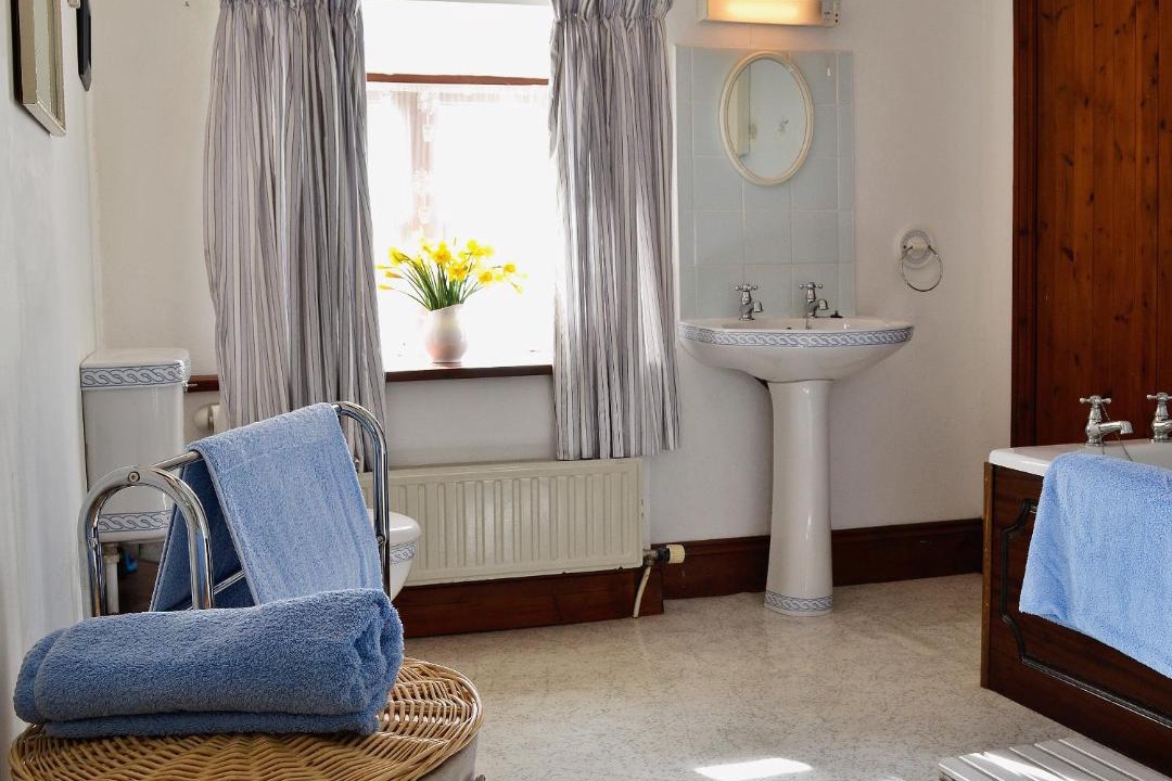 Photo of Bathroom in Trewen