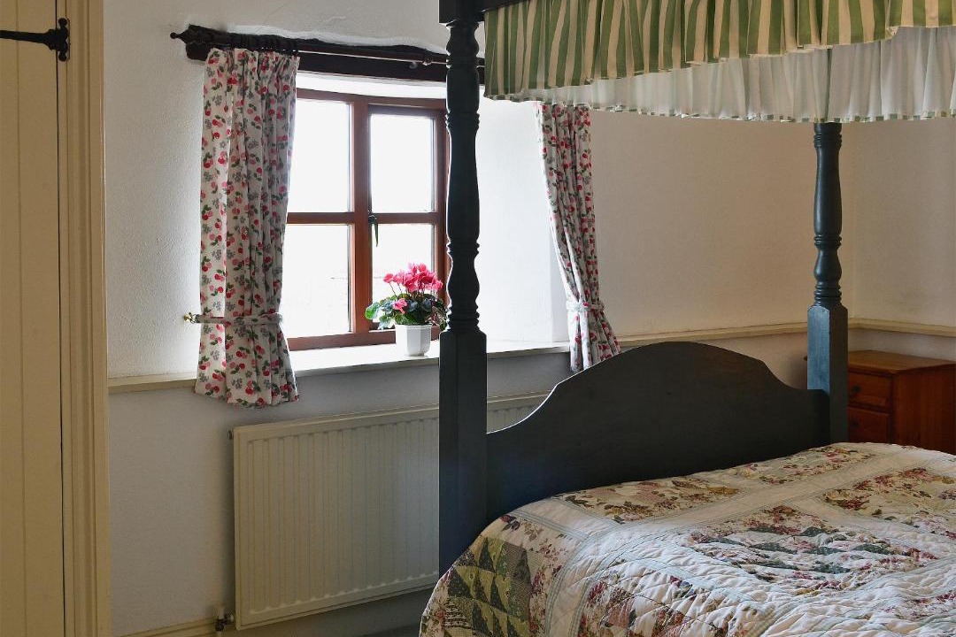 Photo of Bedroom in Trewen