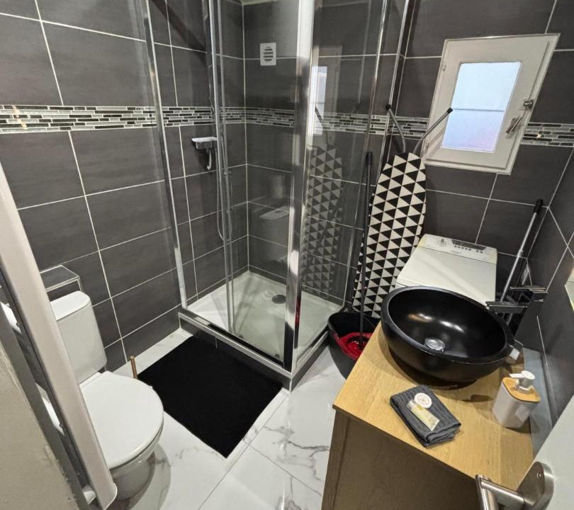 Photo of Bathroom in Beauvais