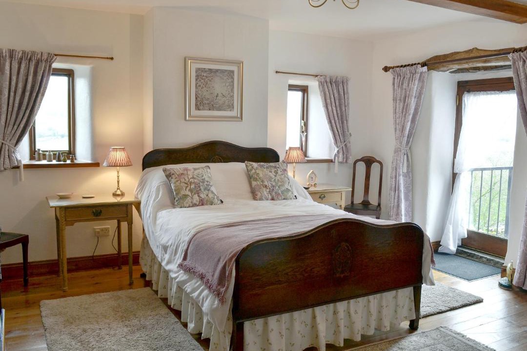 Photo of Others in Thornton Rust