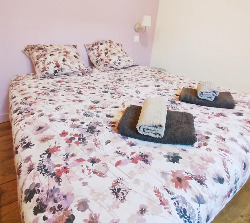 Photo of Bedroom in Les Cabannes