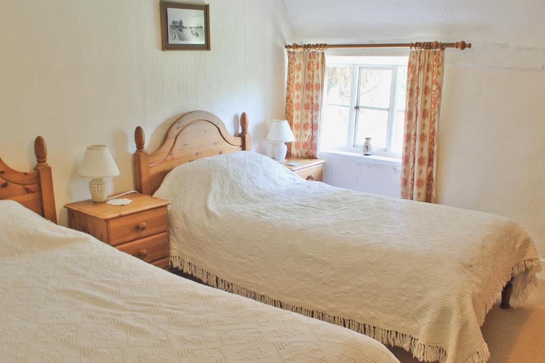 Photo of Bedroom in Eye