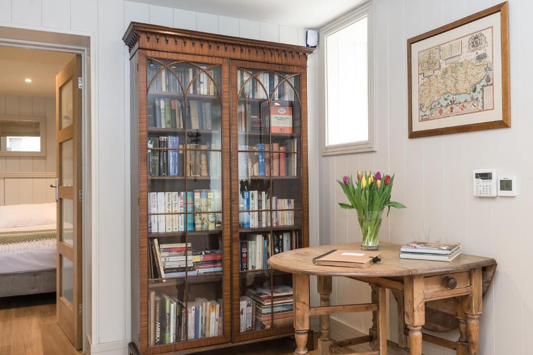 Photo of Others in Singleton