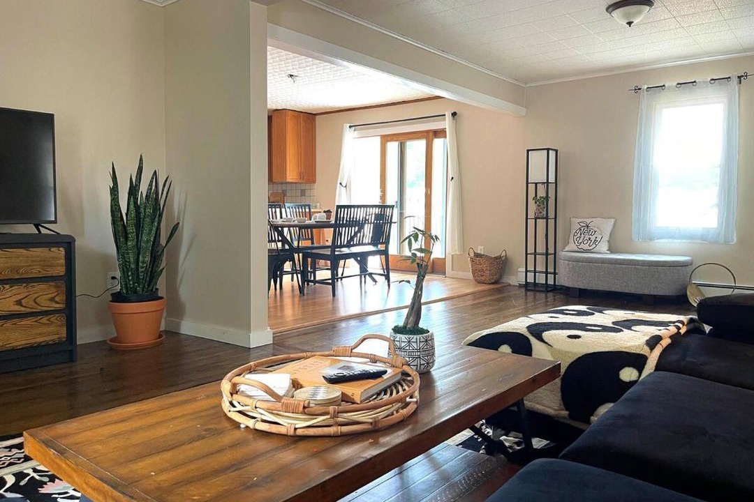 Photo of Livingroom in Forestburgh