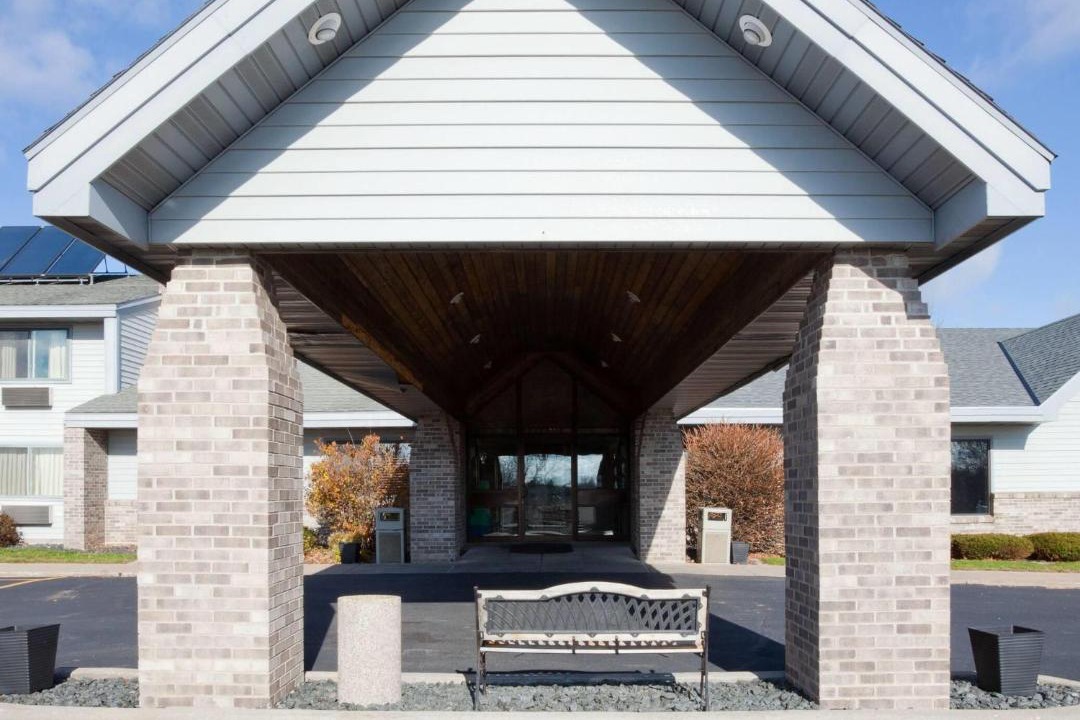 Photo of Others in Monroe