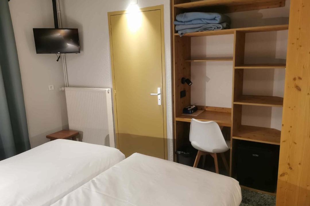 Photo of Others in Cognet