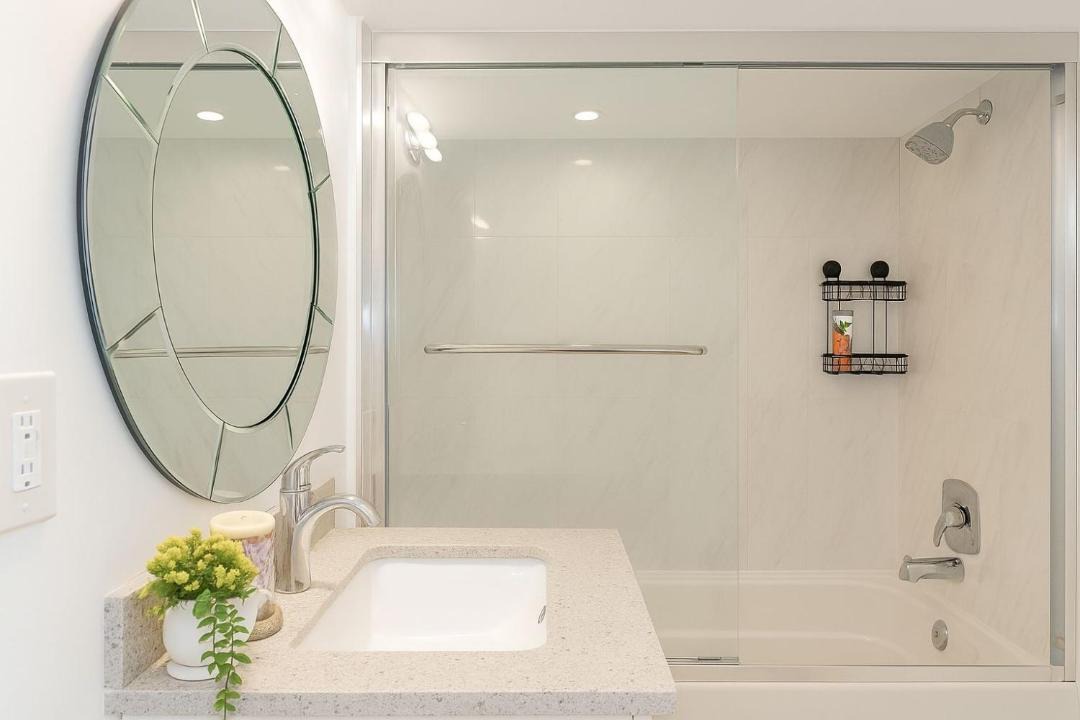 Photo of Bathroom in Fairview
