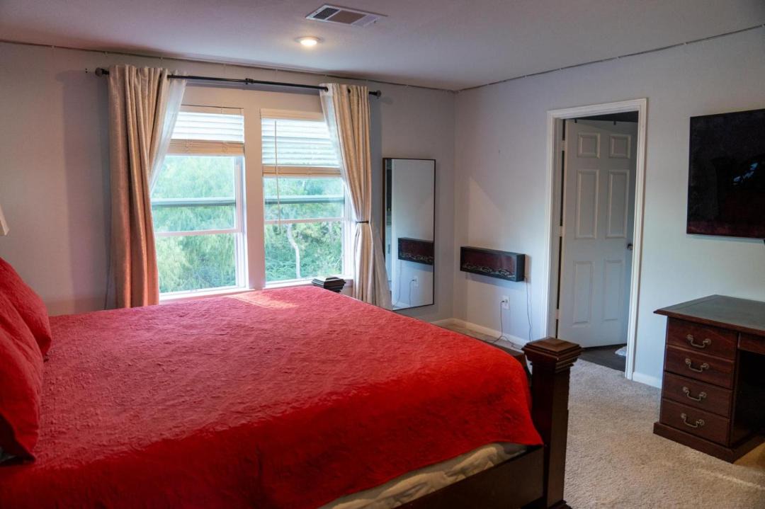 Photo of Bedroom in Southbelt/Ellington