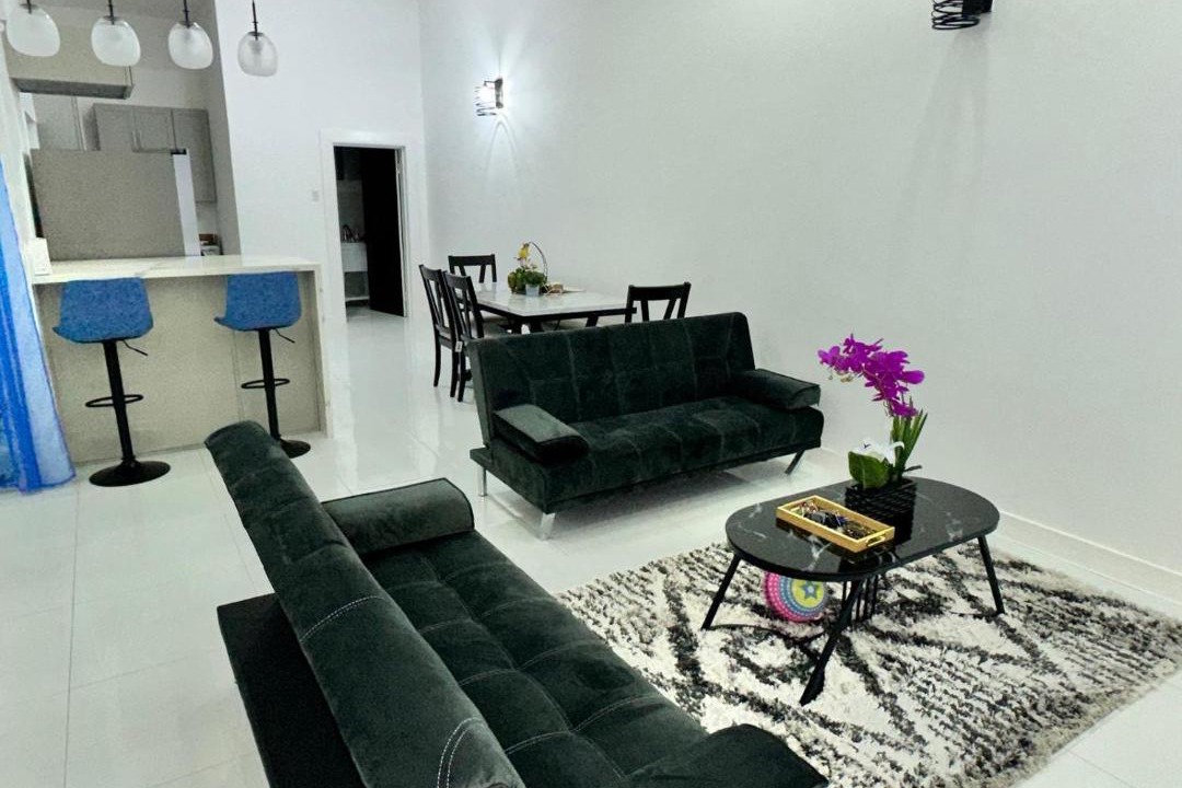 Photo of Others in Ponders End