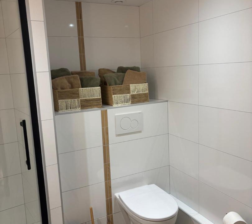 Photo of Others in Epieds