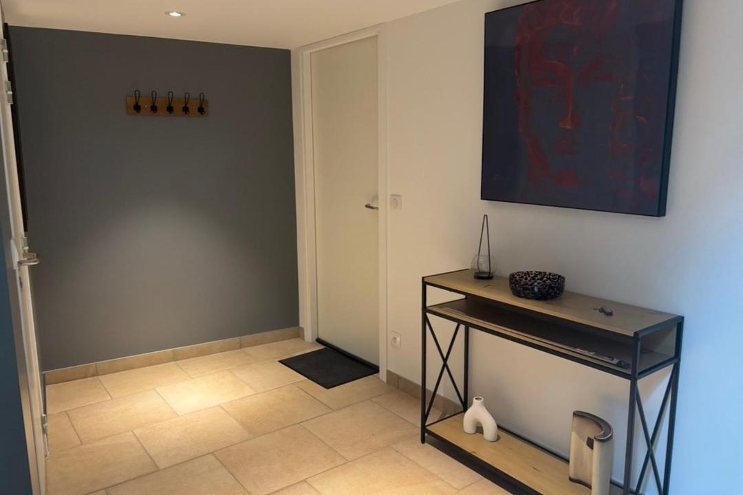 Photo of Others in Epieds