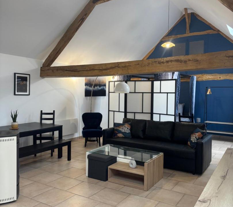 Photo of Others in Epieds