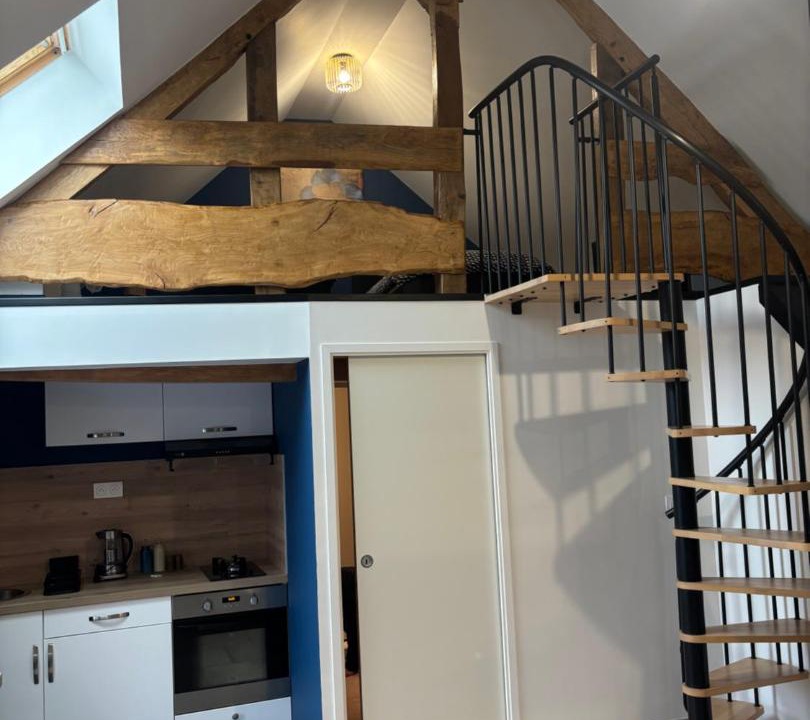 Photo of Others in Epieds