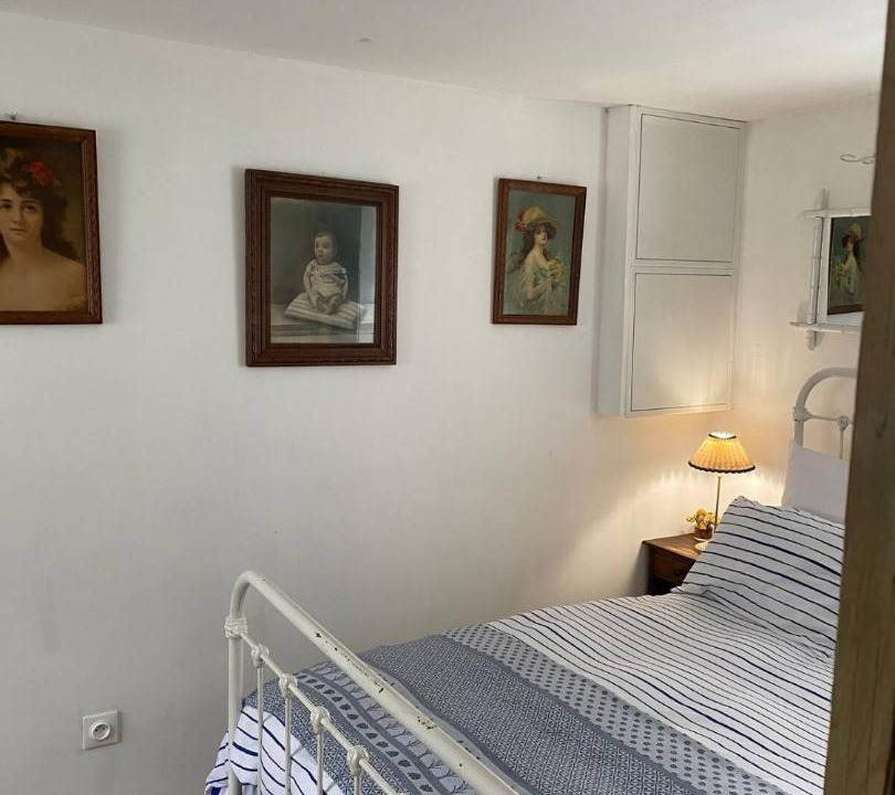 Photo of Bedroom in Ouilly-du-Houley