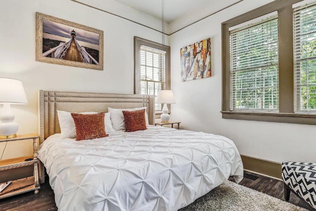Photo of Bedroom in Thomas Square