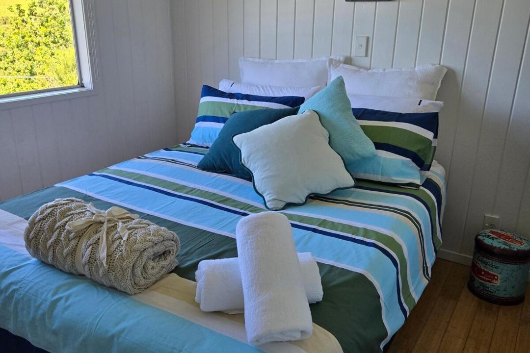 Photo of Others in Cable Bay