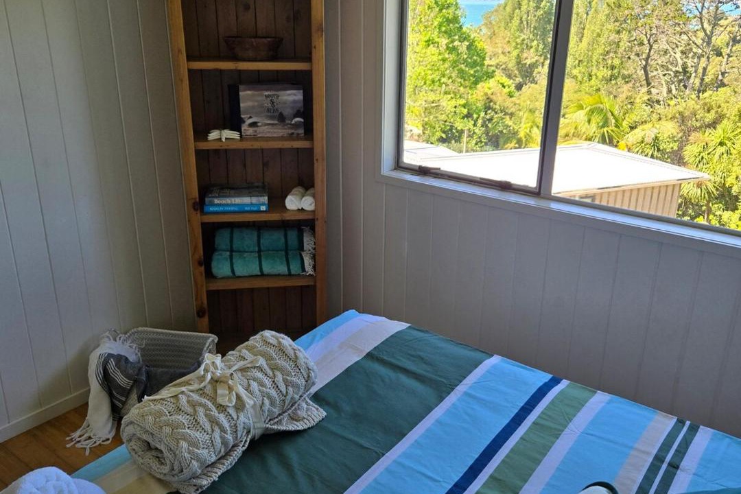 Photo of Others in Cable Bay