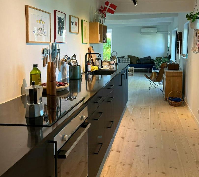 Photo of Others in Mesinge