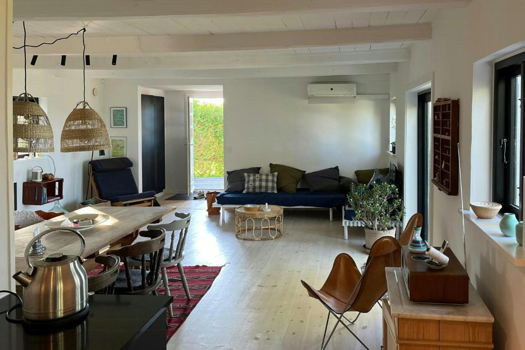 Photo of Others in Mesinge