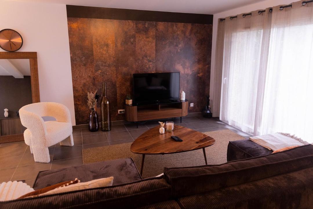 Photo of Others in Vezeronce-Curtin