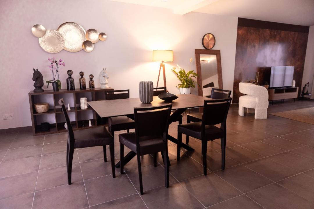 Photo of Others in Vezeronce-Curtin