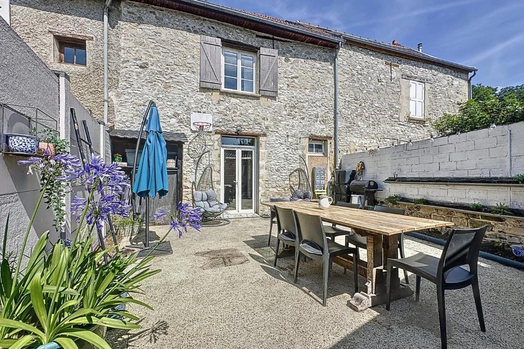 Photo of Others in Apremont