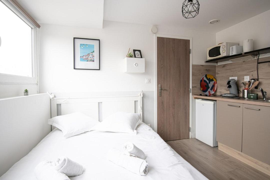 Photo of Others in Fives