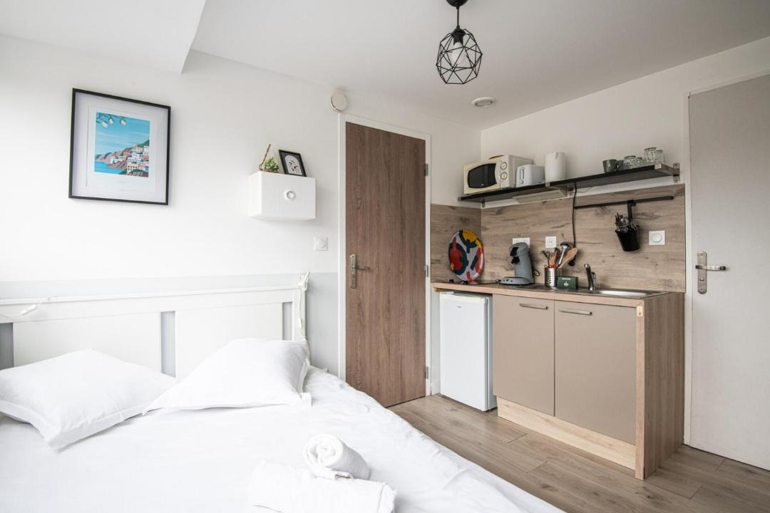 Photo of Others in Fives