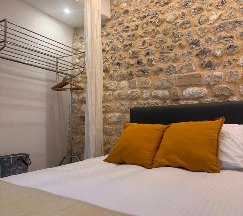 Photo of Bedroom in Rouen City Centre