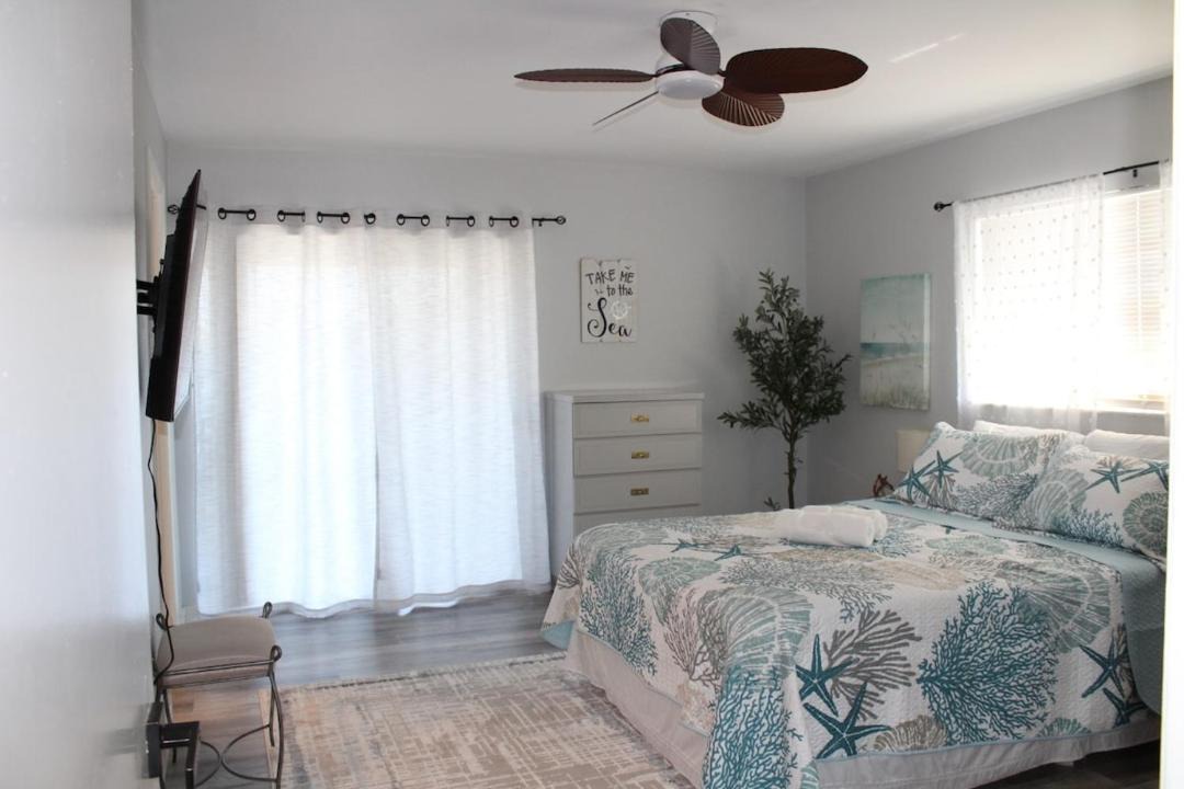 Photo of Bedroom in Englewood South