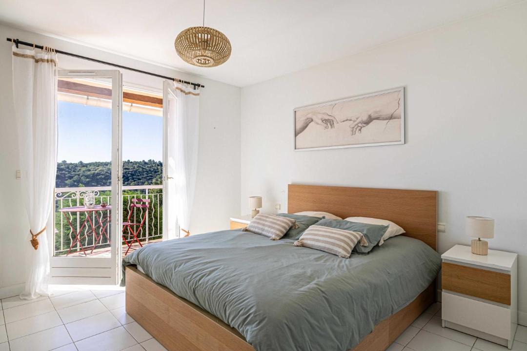 Photo of Bedroom in Biot