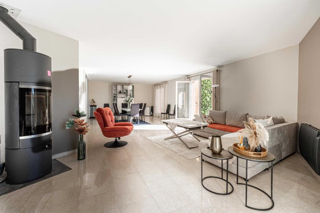 Photo of Others in Biot