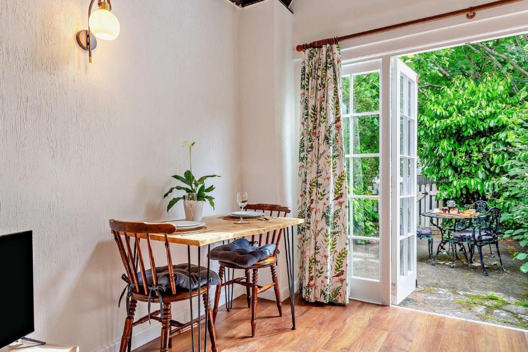 Photo of Others in Alcombe