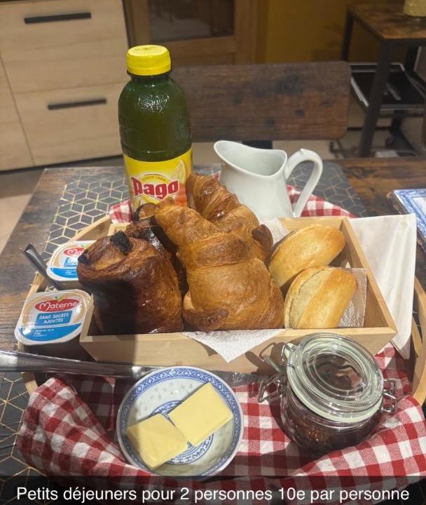 Photo of Others in Epieds