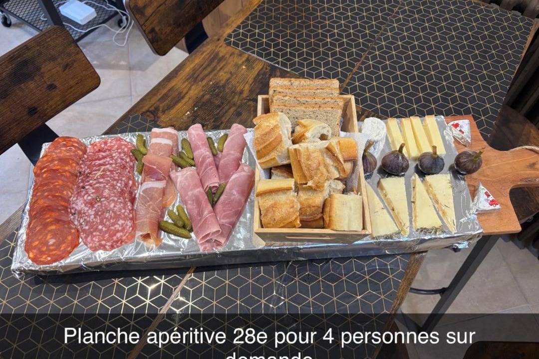 Photo of Others in Epieds