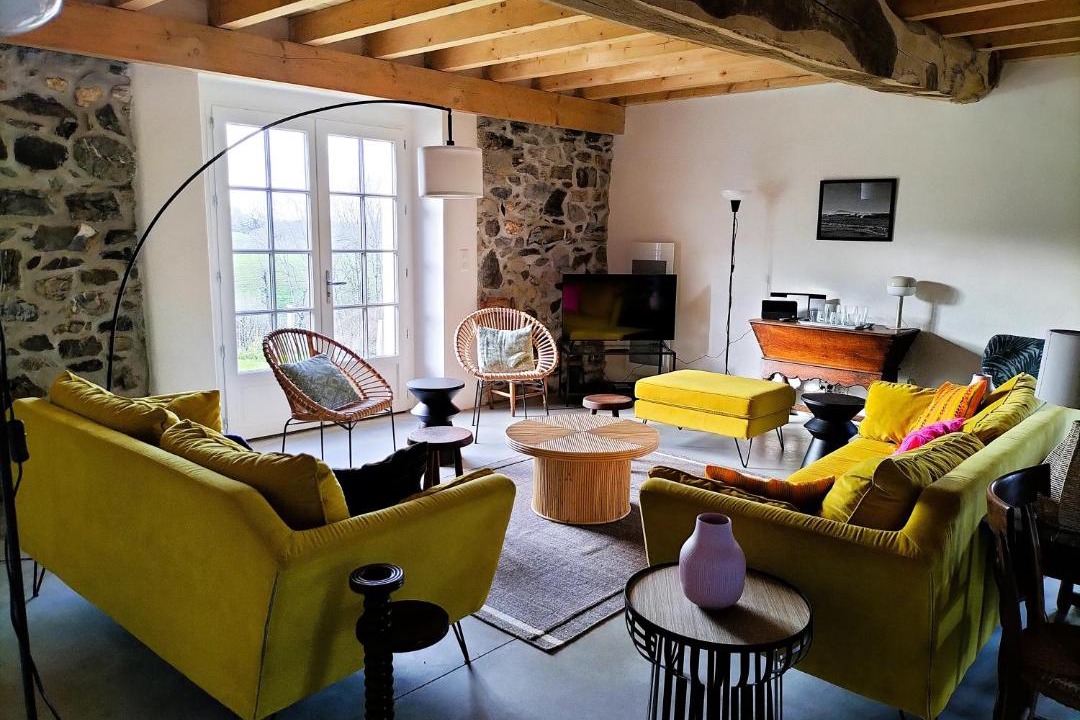 Photo of Livingroom in Souraide