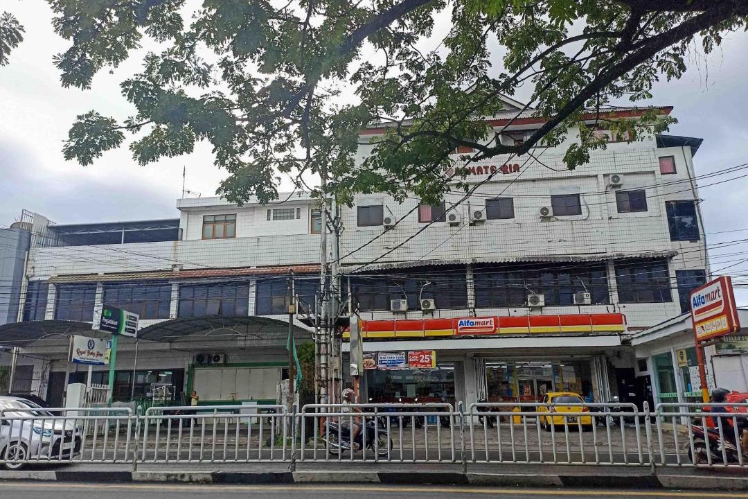 Photo of Buildings in Manado City Centre