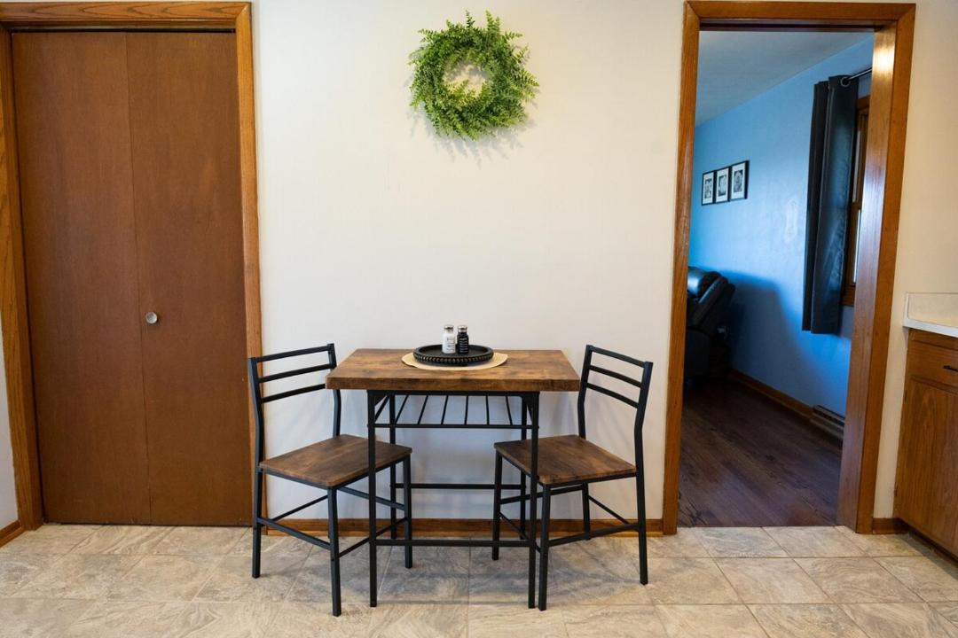 Photo of Others in New Munster