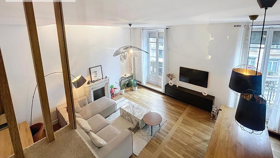 Photo of Livingroom in Grenoble City Centre