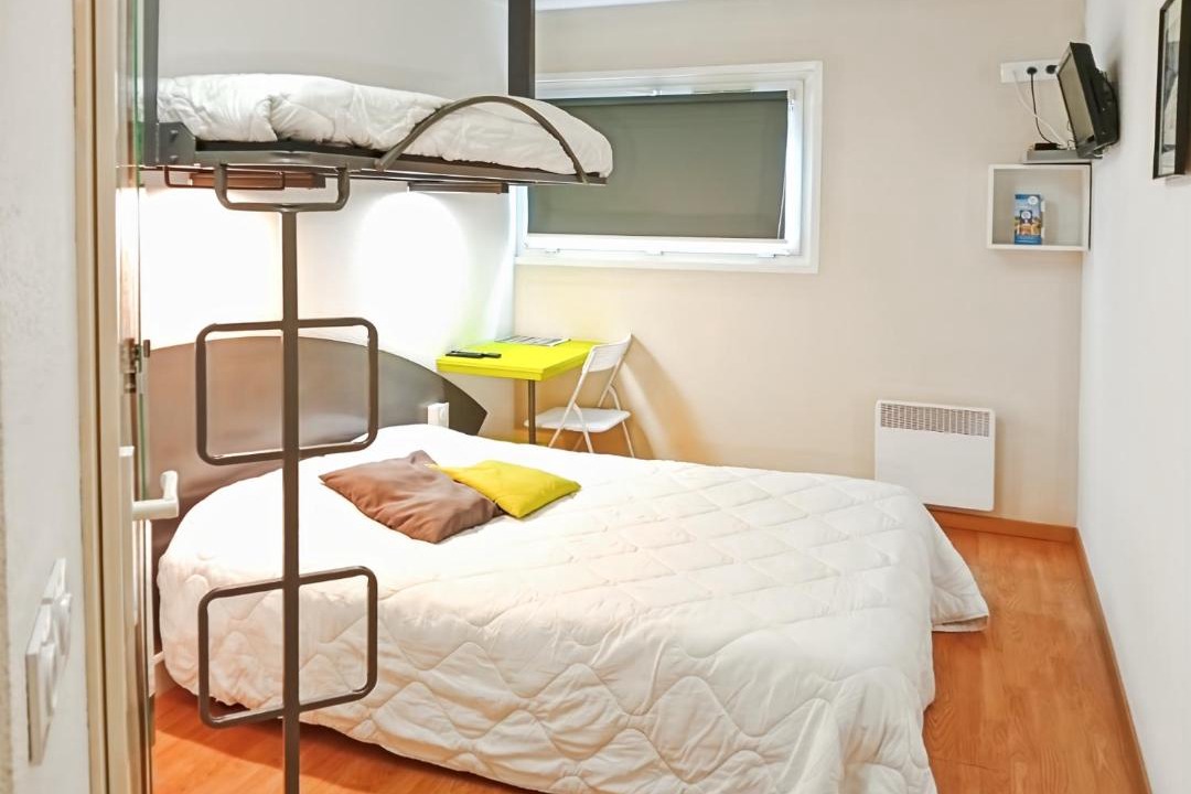 Photo of Bedroom in Arques