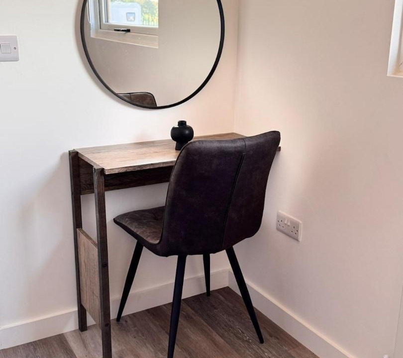 Photo of Others in Sandwich