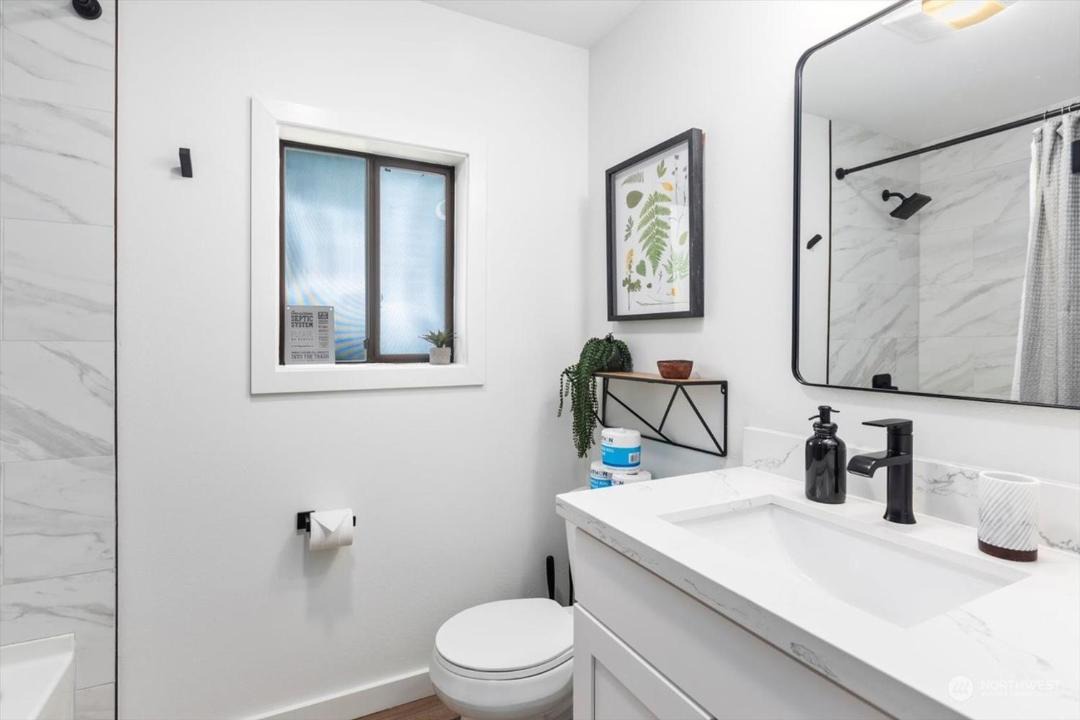 Photo of Bathroom in Skykomish