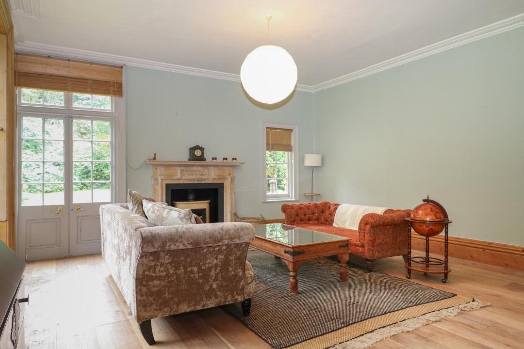 Photo of Others in Etchinghill