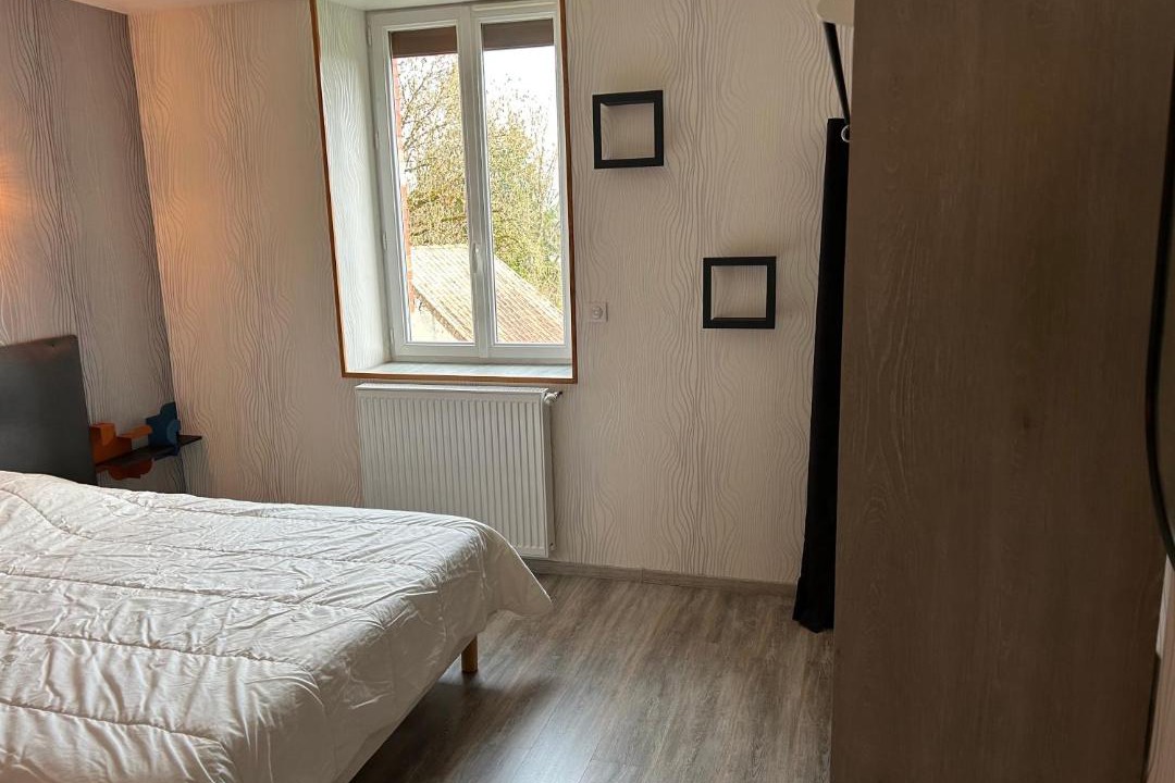 Photo of Others in Largillay-Marsonnay