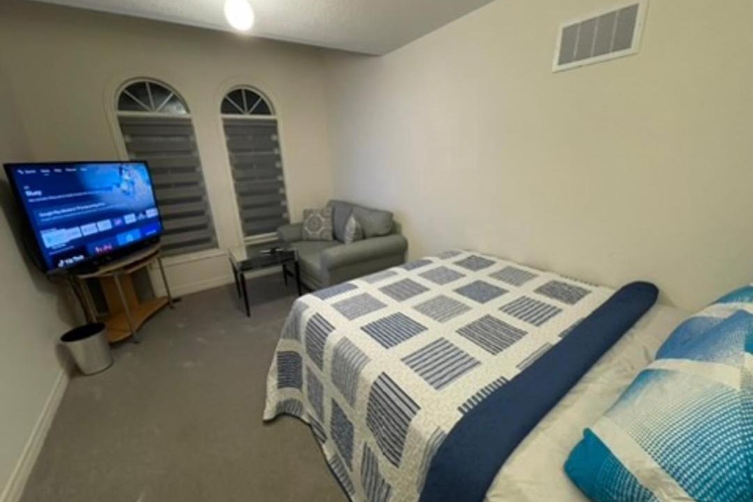 Photo of Bedroom in Oshawa