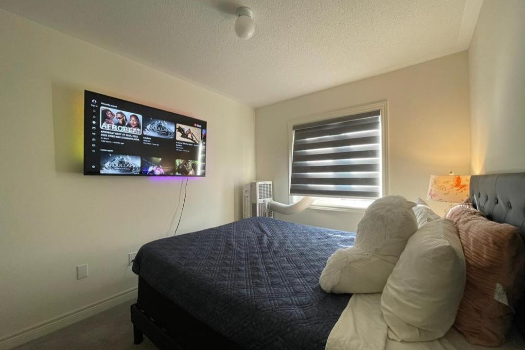 Photo of Bedroom in Oshawa