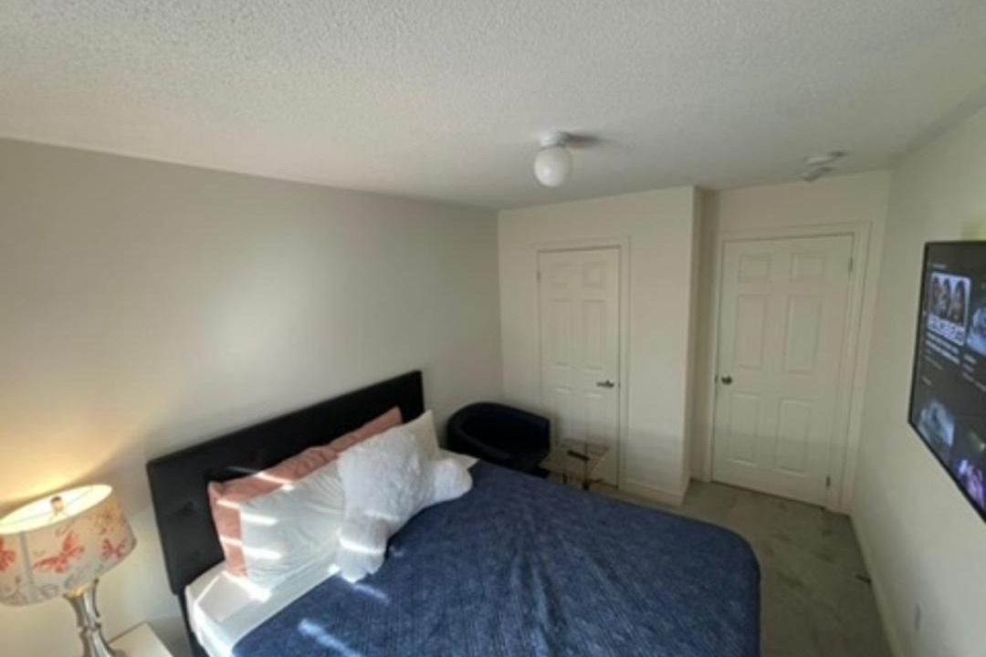 Photo of Bedroom in Oshawa